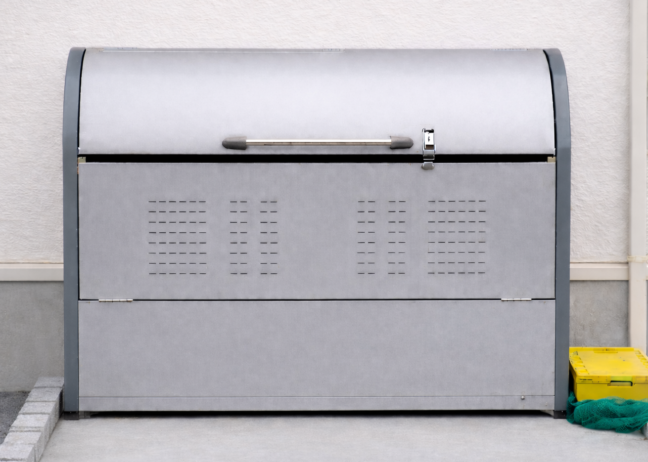 ゴミ置き場清掃